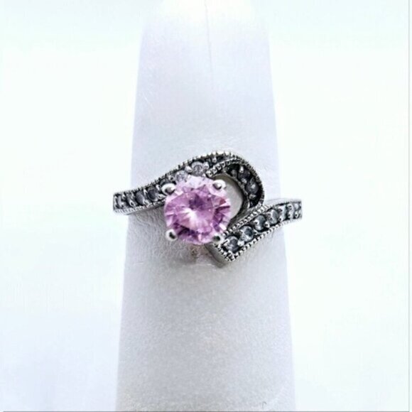 Sterling silver 925 Rose Color Simulant Diamond Simple Round Stone Ring - Picture 6 of 9
